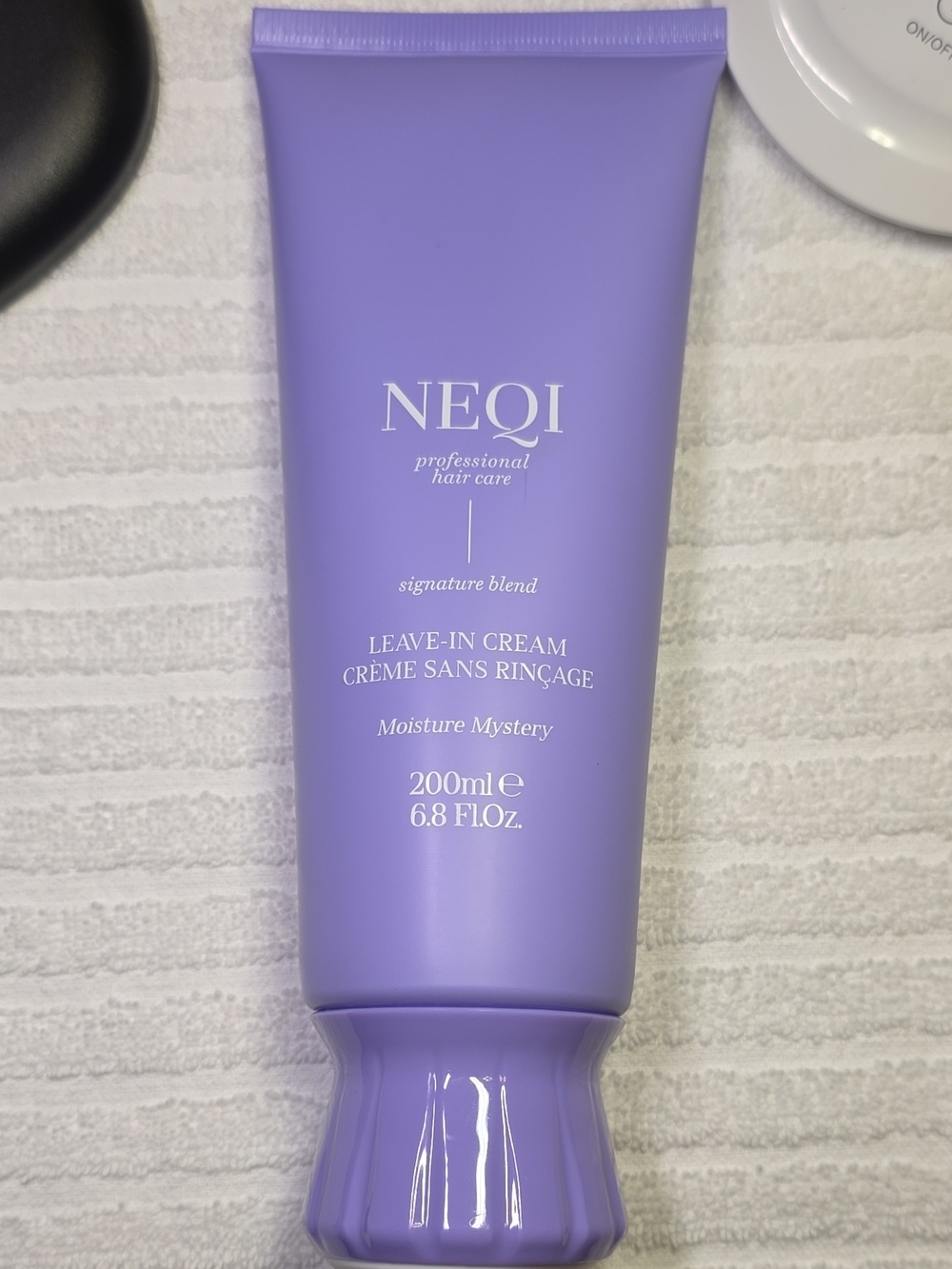 Moisture Mystery Leave-In Cream — Purple